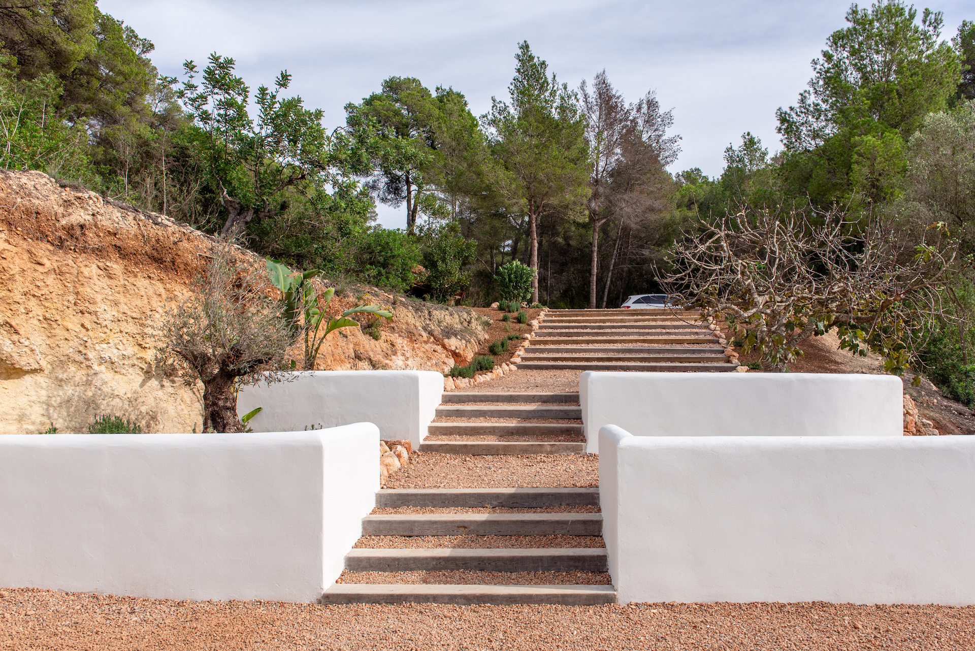 Resa Estates Ibiza Geraldine te koop sale finca san lorenzo stairs .jpg